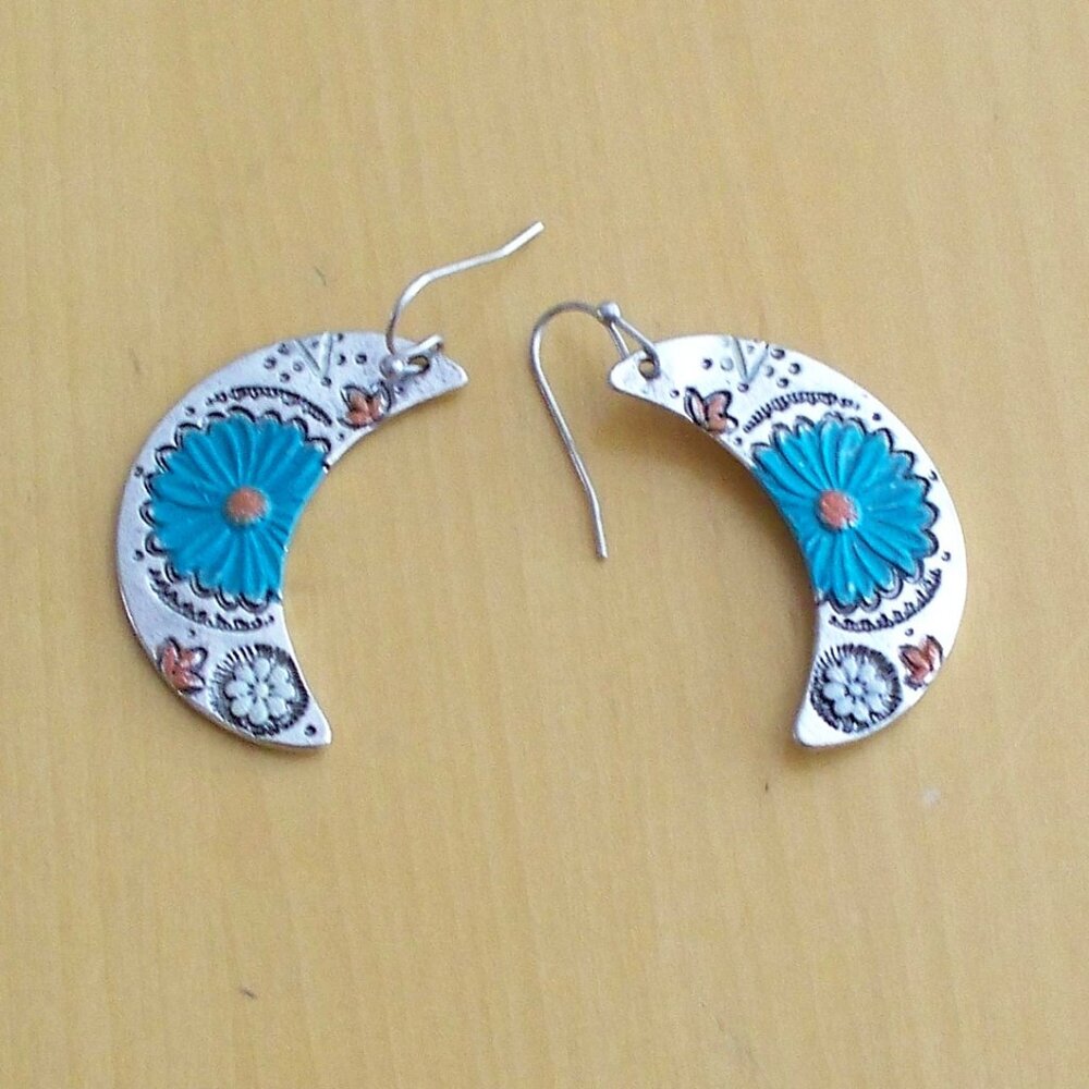 Vintage beautiful earrings